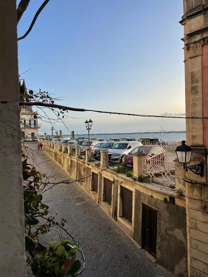 Perla Marina Apartment Syracuse